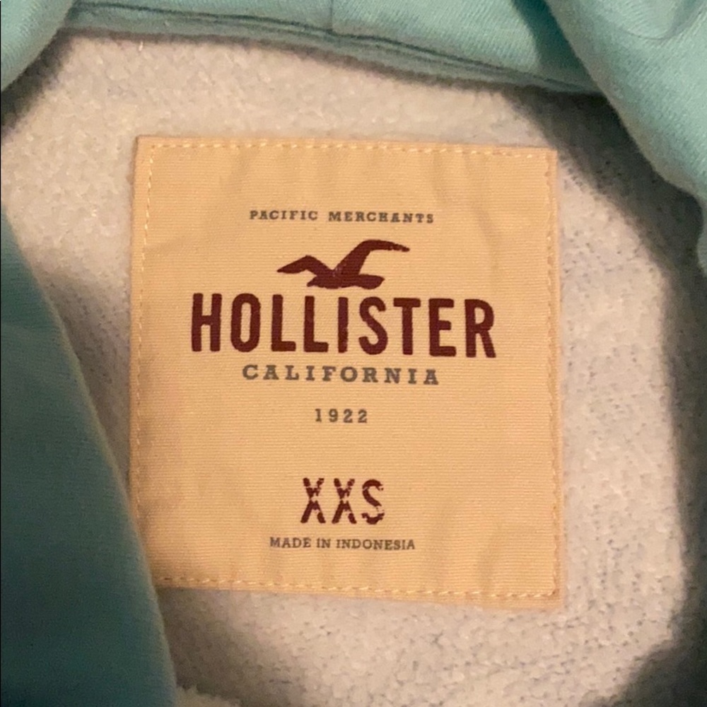 a slightly used hoodie from hollister - Picture 2 of 2